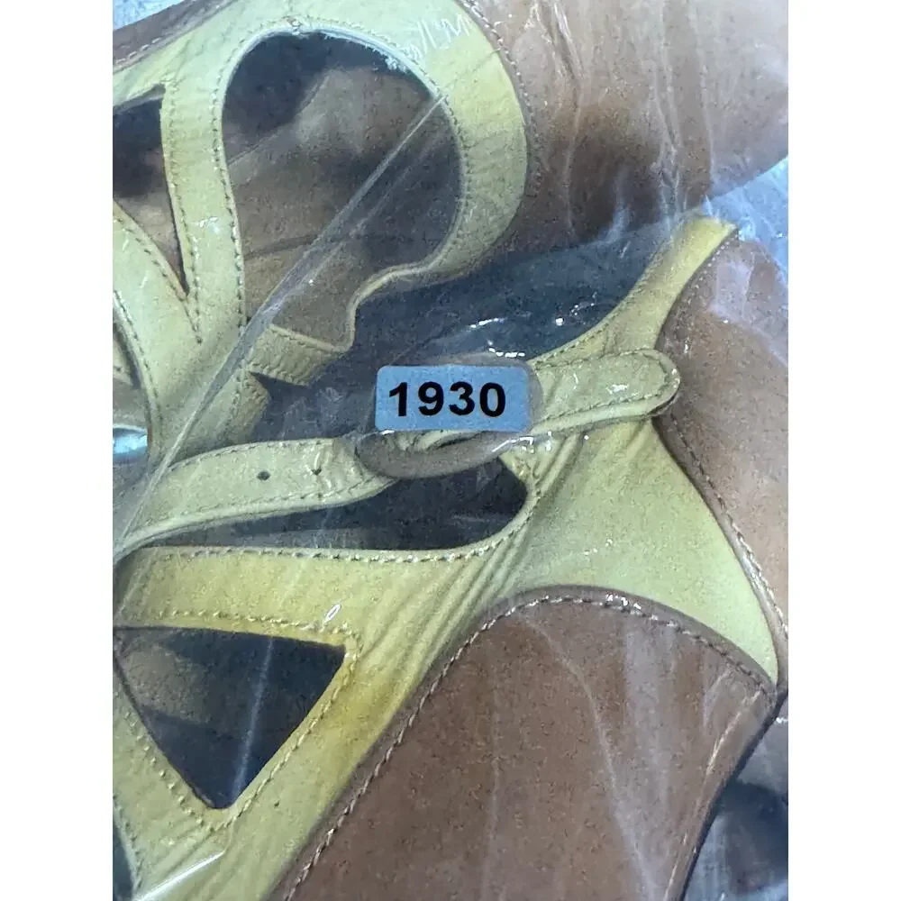 JOHN FLUEVOG BELLEVUES heels size 7.5 - Picture 8 of 8